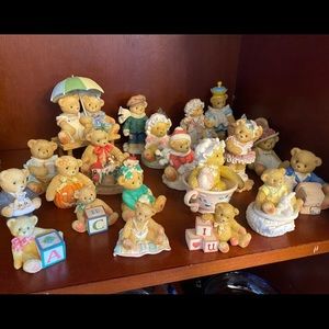 Cherished Teddies Collection